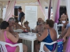 gioco carte in spiaggia